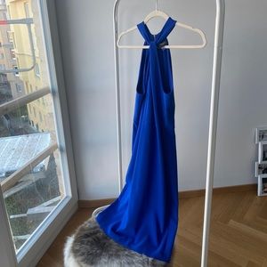 Royal Blue Body-Hugging Just Taylor Dress